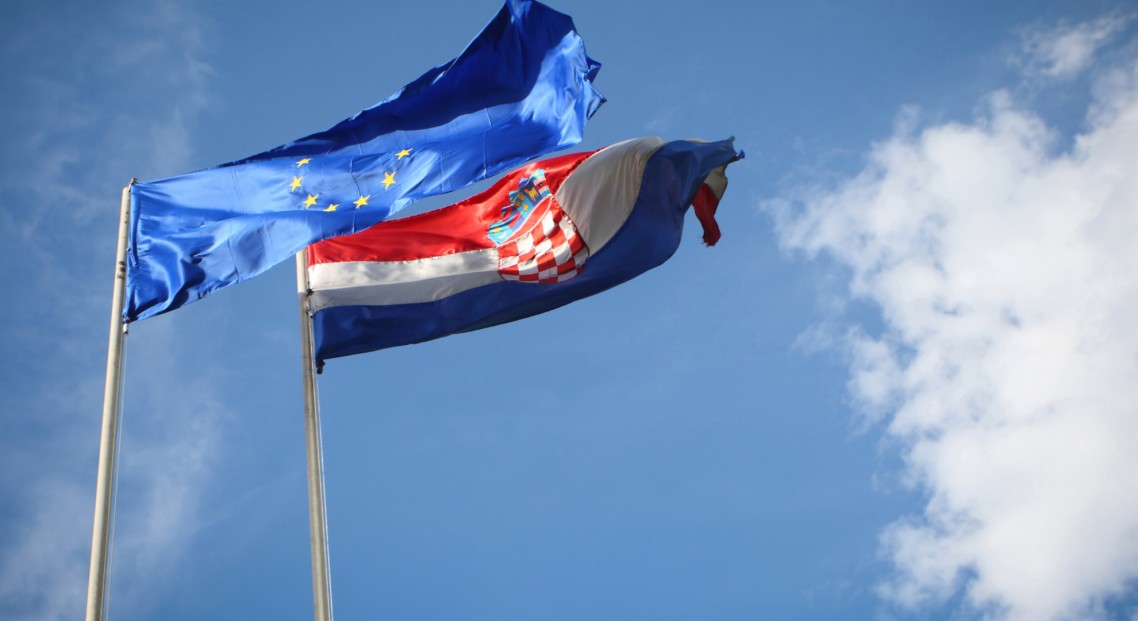 Razočaranje SAD zbog taksi EU